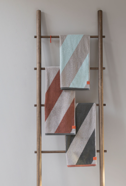 Mette Dittmer Diagonal pyyhe 2 kpl/ pkt, 40x55cm